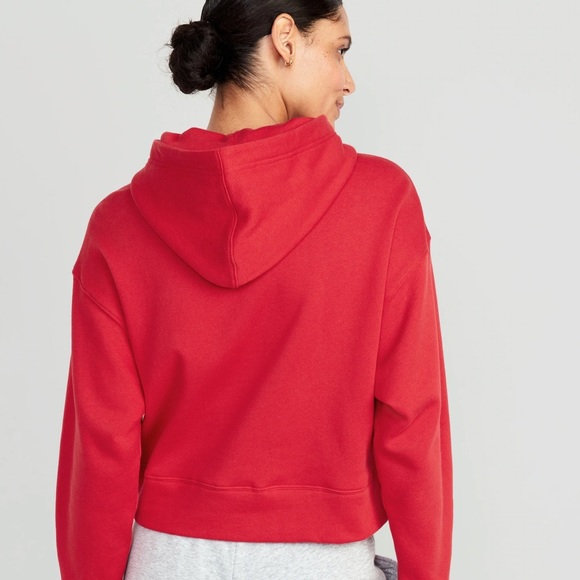 NWT OLD NAVY Pullover Hoodie Color:
Robbie Red X-LARGE - Picture 3 of 5